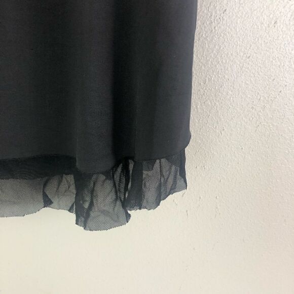 Torrid Black V Neck Tank Top - Picture 2 of 3